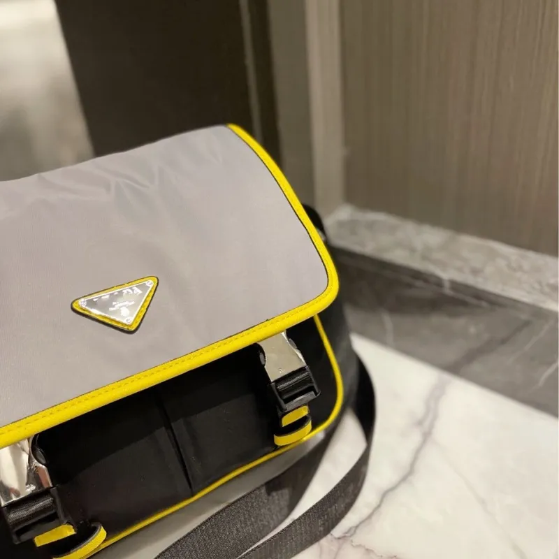 BabaReplica Replica Designer Prada Autumn And Winter Men Waterproof