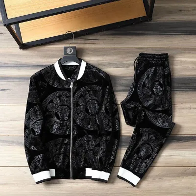 BabaReplica  Replica Designer Louis Vuitton Woman Simple Hooded Tracksuit  Two Piece Sets